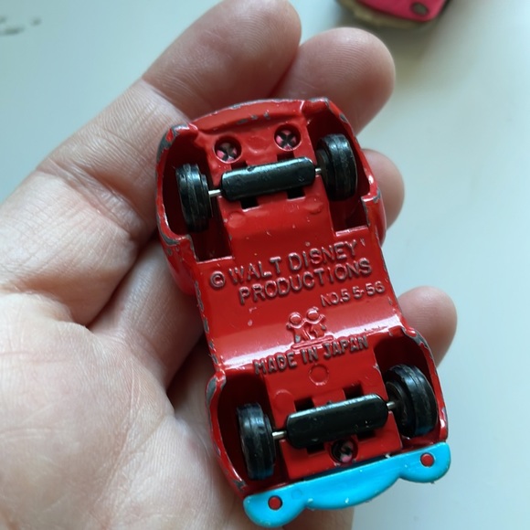 Tomy Car Minnie Mouse In a Pink VW Bug - Bonus Mickey Mouse car toy - Picture 3 of 5